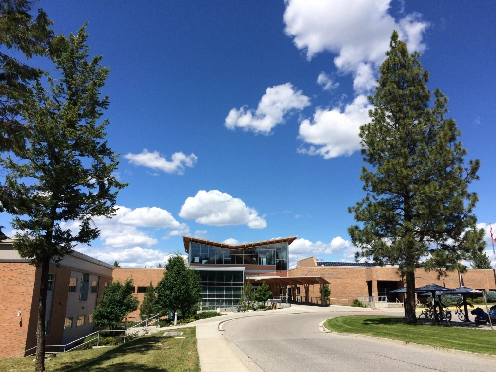 Canada siết giấy phép lao động du học sinh cao đẳng