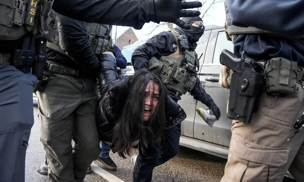 Công tố viên Mỹ kiệt sức vì chiến dịch trấn áp nhập cư tại Minnesota