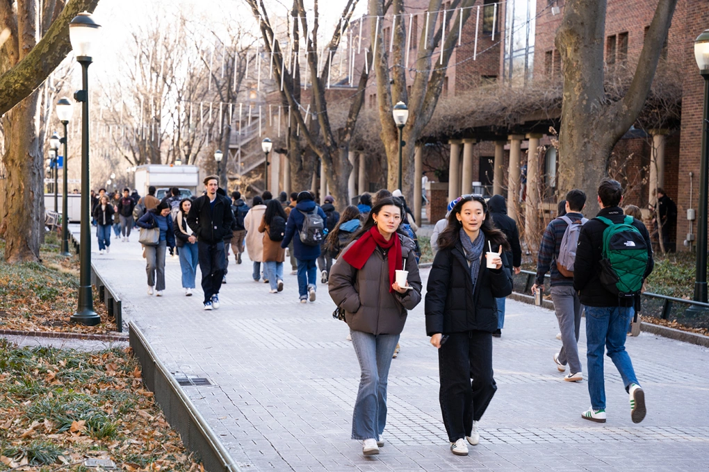 Những bằng MBA giúp sinh viên kiếm hơn 200.000 USD mỗi năm tại Wharton và MIT Sloan